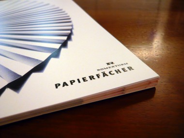 Römerturm-Papiermusterfächer