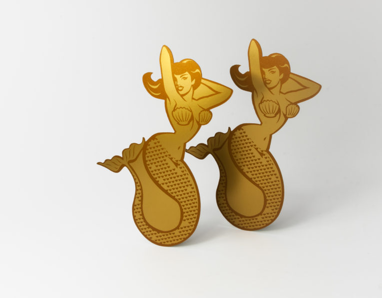 Digitaler Siebdruck: Meerjungfrau auf Chromolux gold, 250g