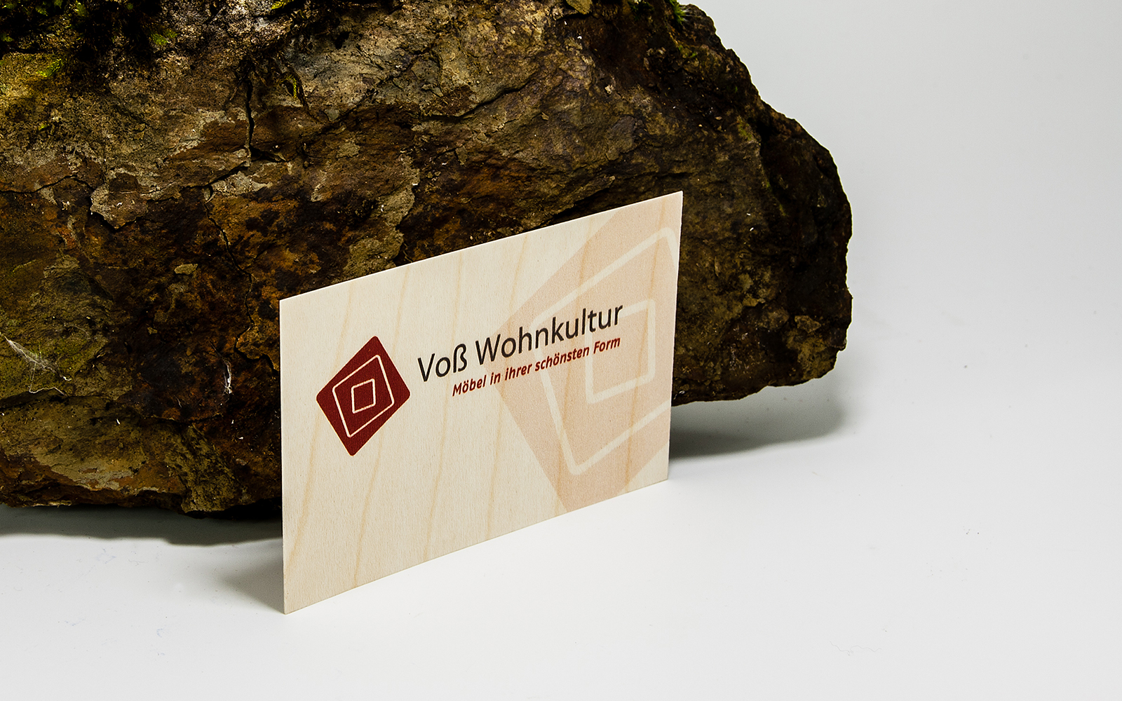 Visitenkarte Moebelhaus Holzfurnier plus digitaler Siebdruck